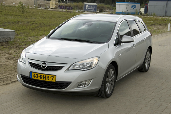 Autotest Opel Astra Sports Tourer 1.3 CDTI ecoFLEX Autotest Opel Astra Sports Tourer 1.3 CDTI ecoFLEX