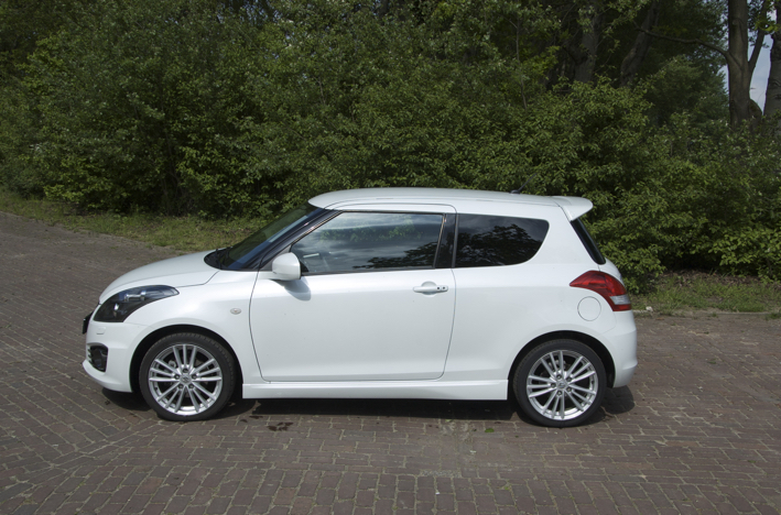 Autotest Suzuki Swift Sport 2012 Autotest Suzuki Swift Sport 2012